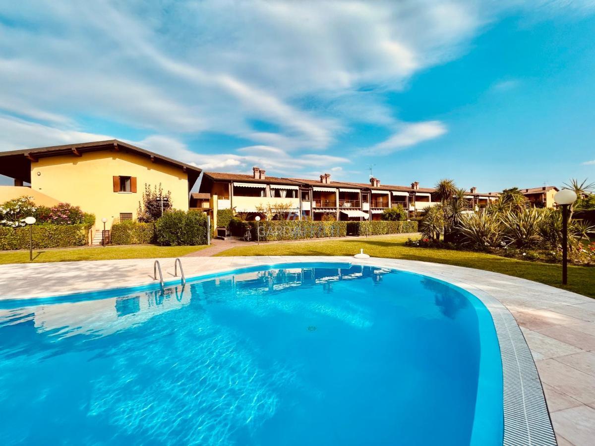 סירמיונה Artemide Apartment - A Soli 150M Dal Lago Di Garda מראה חיצוני תמונה